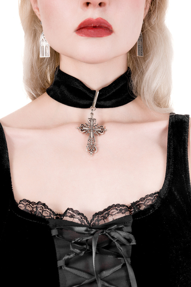CROP-TOP MIT FLEDERMAUSSCHNÜRUNG