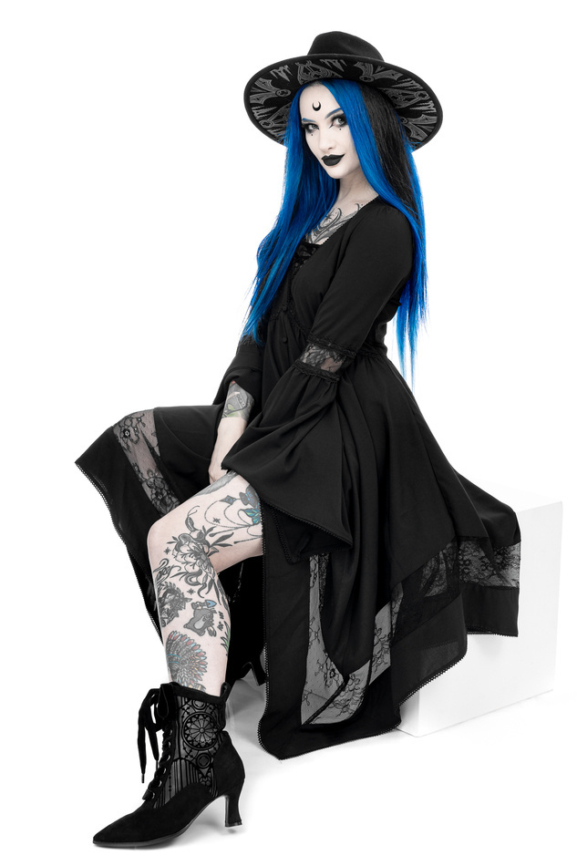 BESTATTETES KLEID