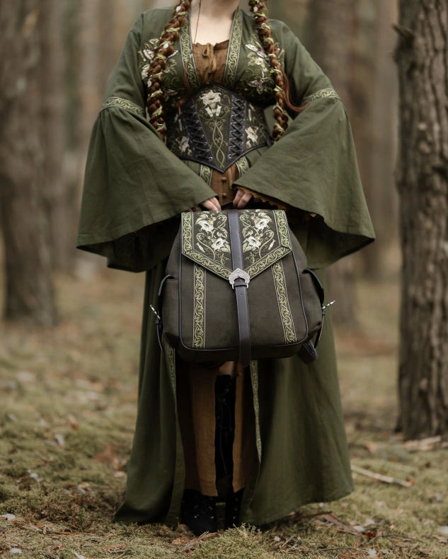 MOONVINE OLIVE RUCKSACK